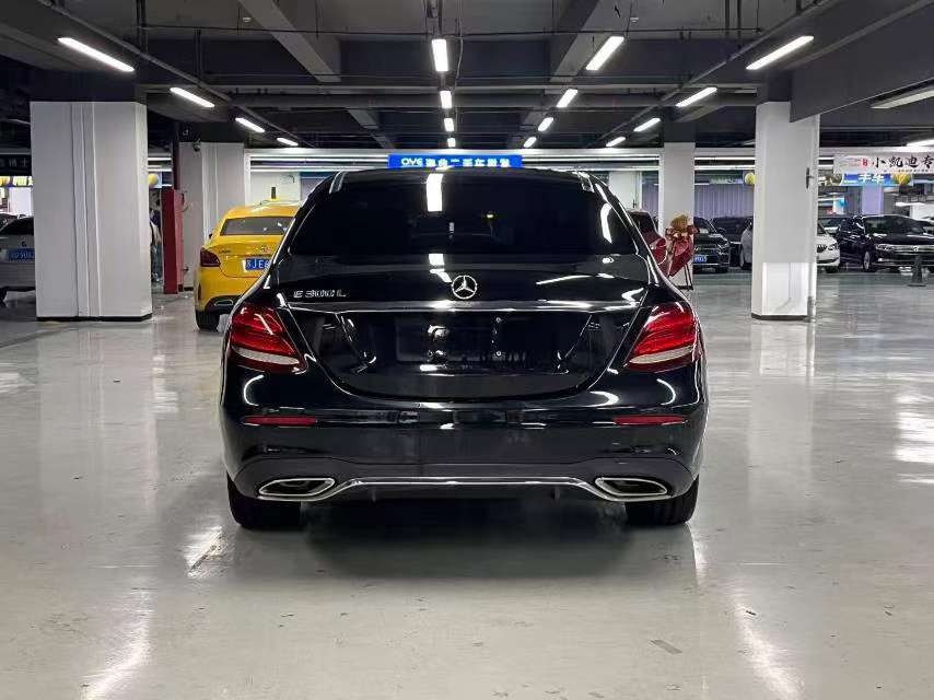 Mercedes-Benz E-Class 2.0T Sport Luxury 3