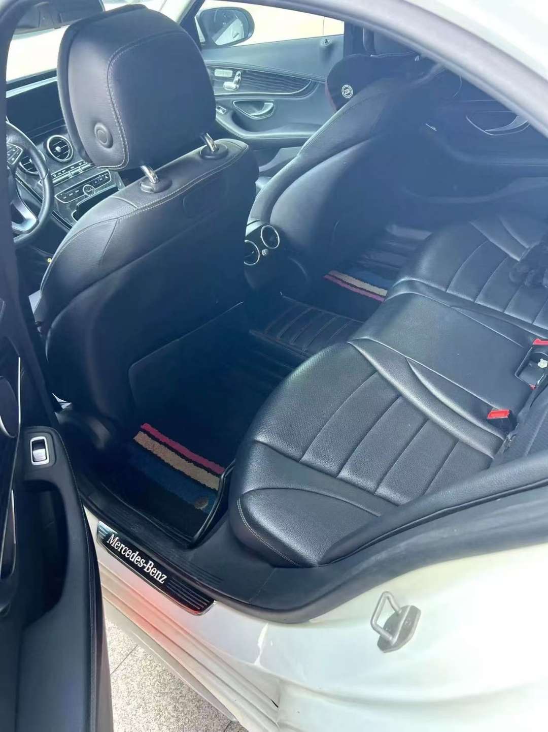 Mercedes-Benz C-Class 2.0T Sport Edition 6