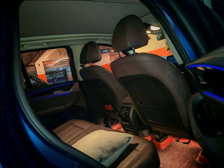 BMW X3 25i M Sport Package 6