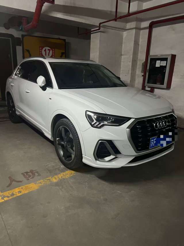 Audi Q3 2020 1.4T Fashion Dynamic Trim 2