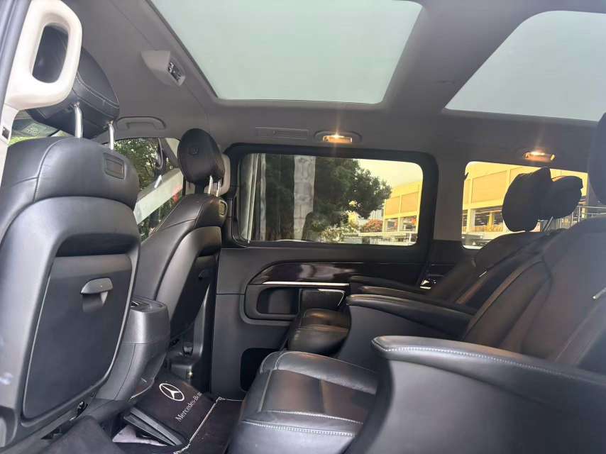 Mercedes-Benz V260 6