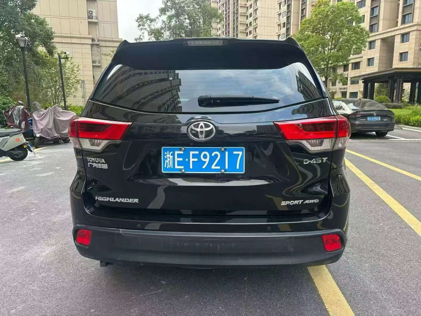 Toyota Highlander 2.0T AWD Luxury 7-Seater 5