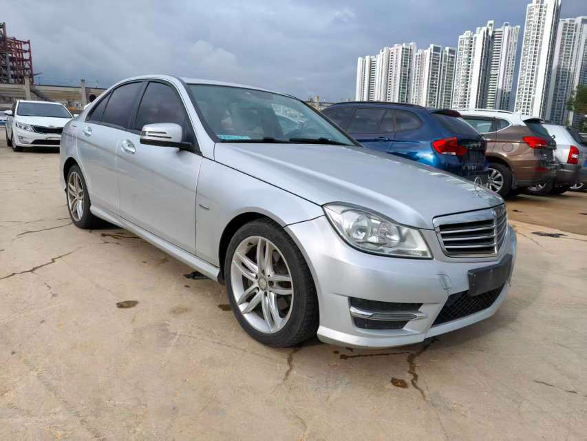 Mercedes-Benz C-Class 1.8T Classic Edition 2