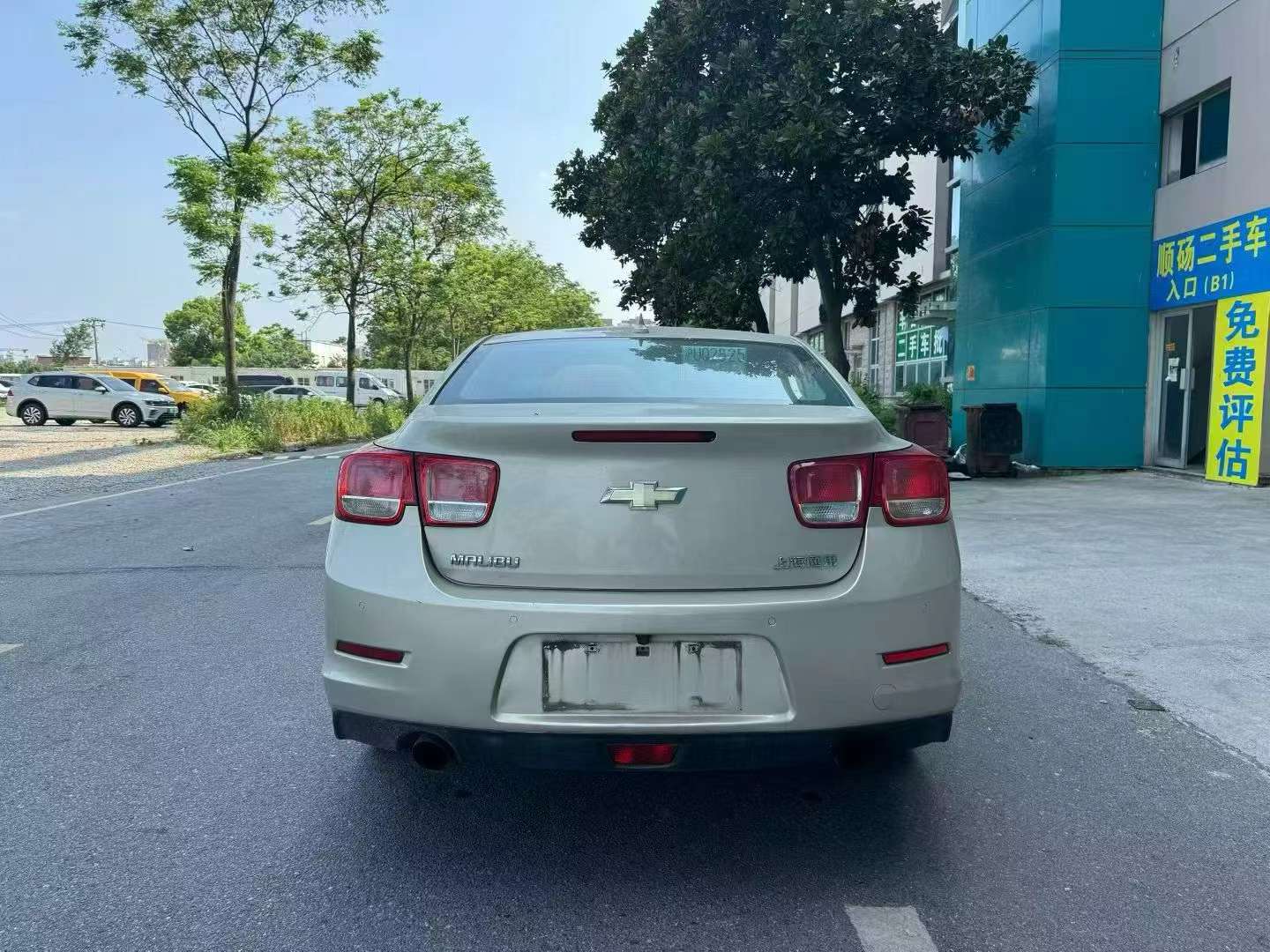 Chevrolet Malibu 2014 2.0L Automatic Sunroof Luxury 6