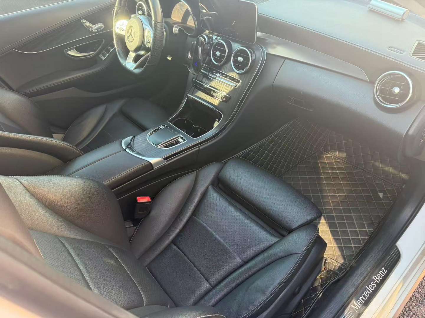 Mercedes-Benz C-Class C200L Sport Edition 6