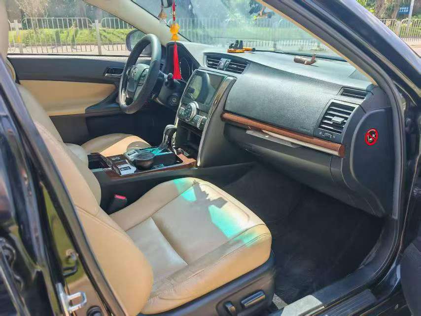 Toyota Reiz 2.5V Shangrui 7