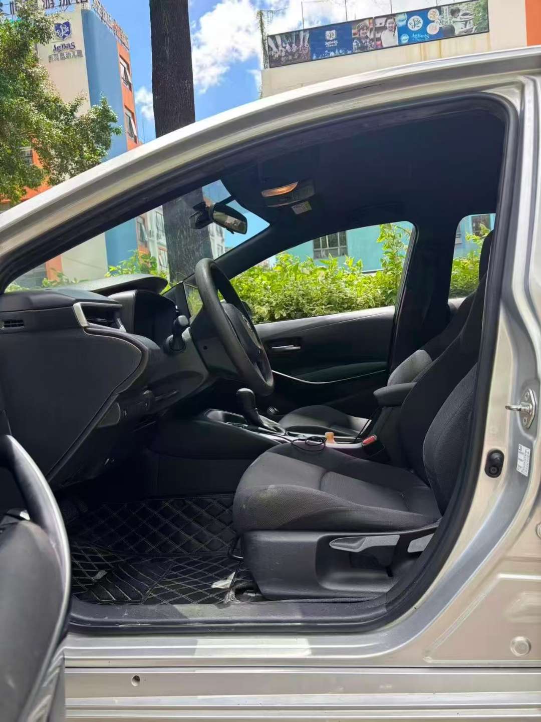Toyota Levin Levin Hybrid 1.8L Automatic 7