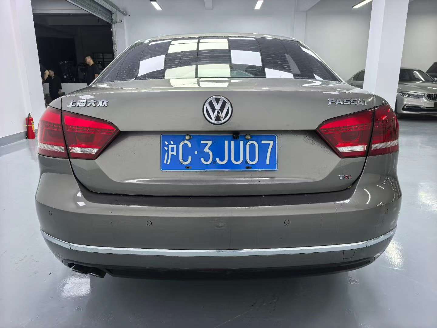 Volkswagen Passat 2013 5