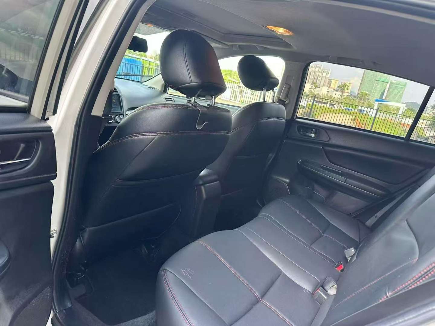 Subaru VX 2.0L Automatic AWD Comfort Edition 9
