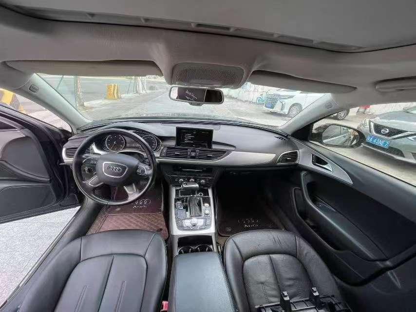 Audi A6L 2014 2.0 Standard 6