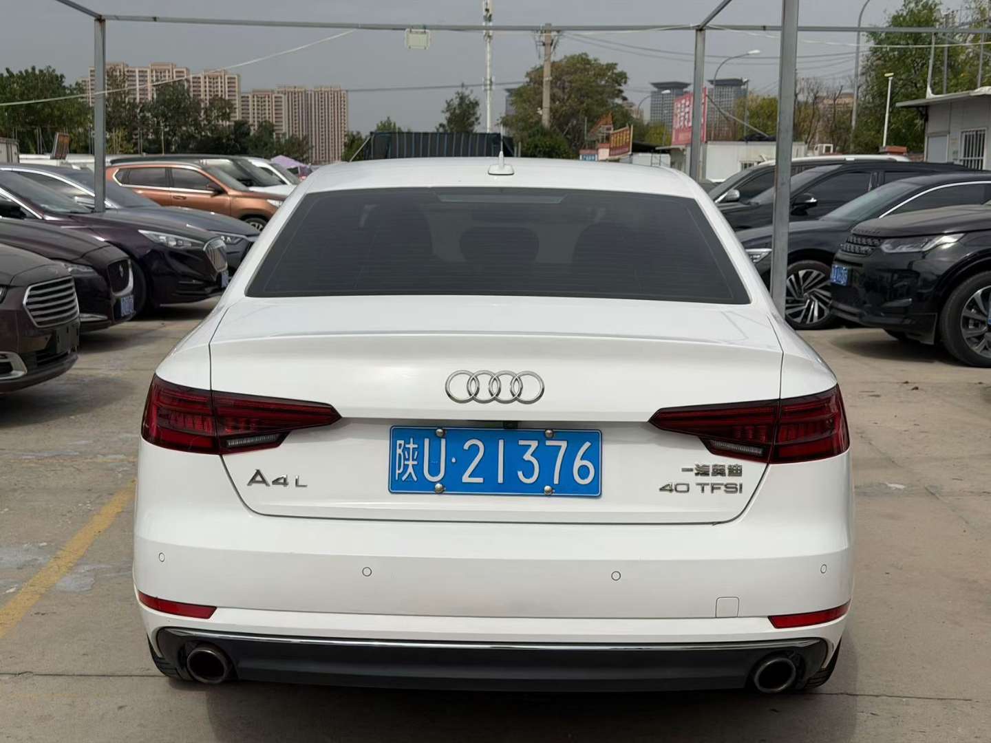 Audi A4L 2.0T 40 Advance 3