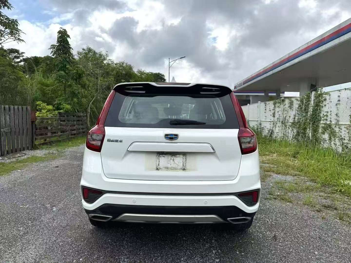 Geely Vision X6 1.4T Automatic 4