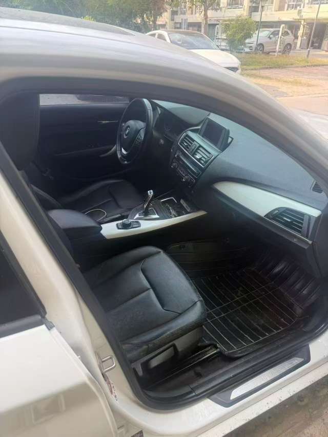 BMW 1 Series 118 Automatic Sunroof 3