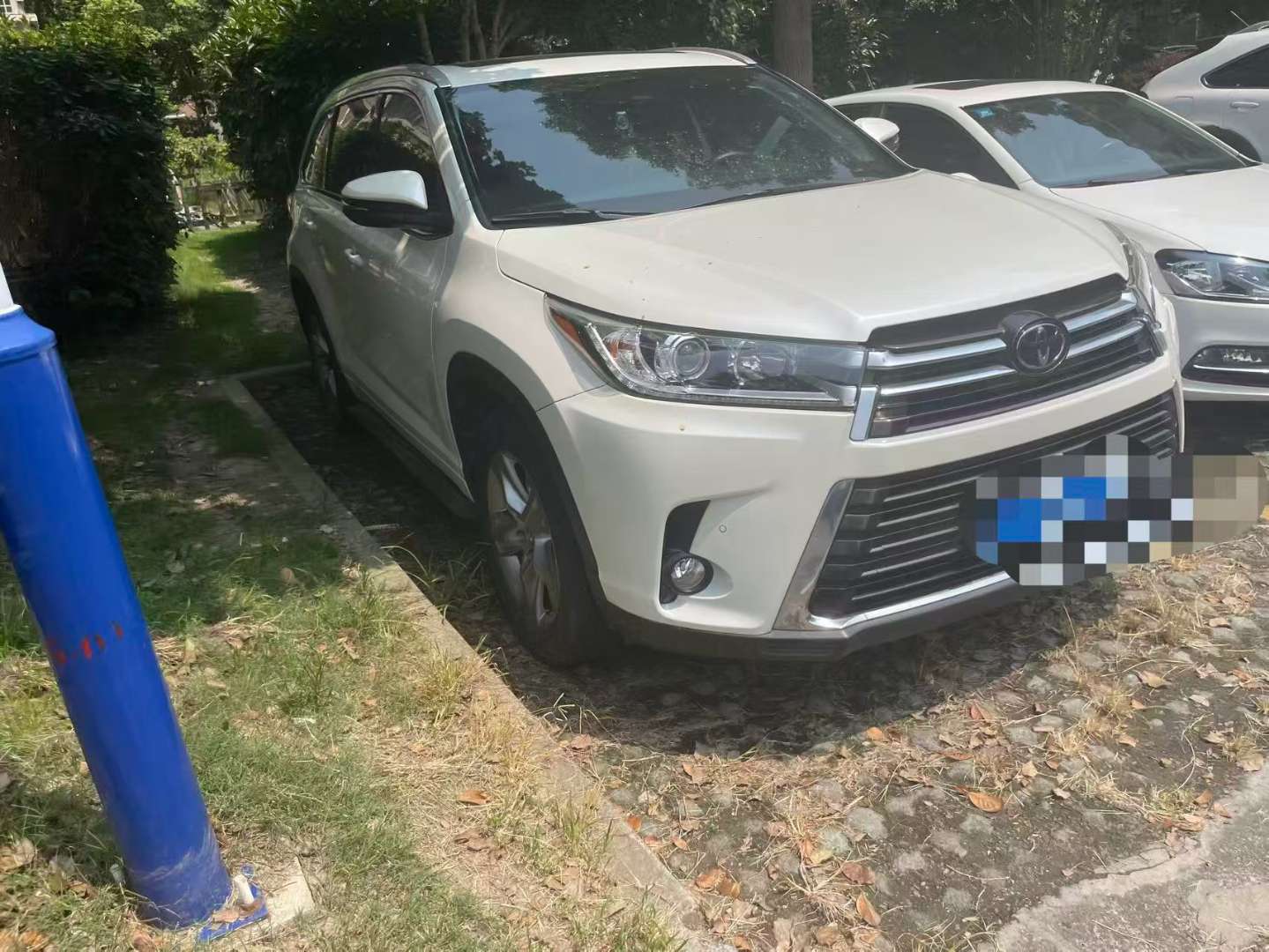 Toyota Highlander 6