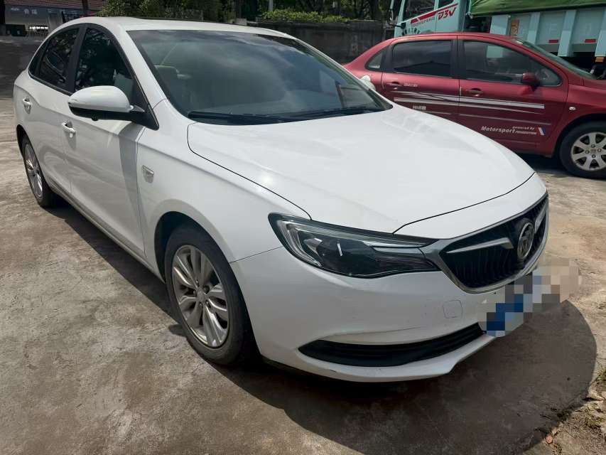 Buick Excelle 2020 1.5L Automatic 3