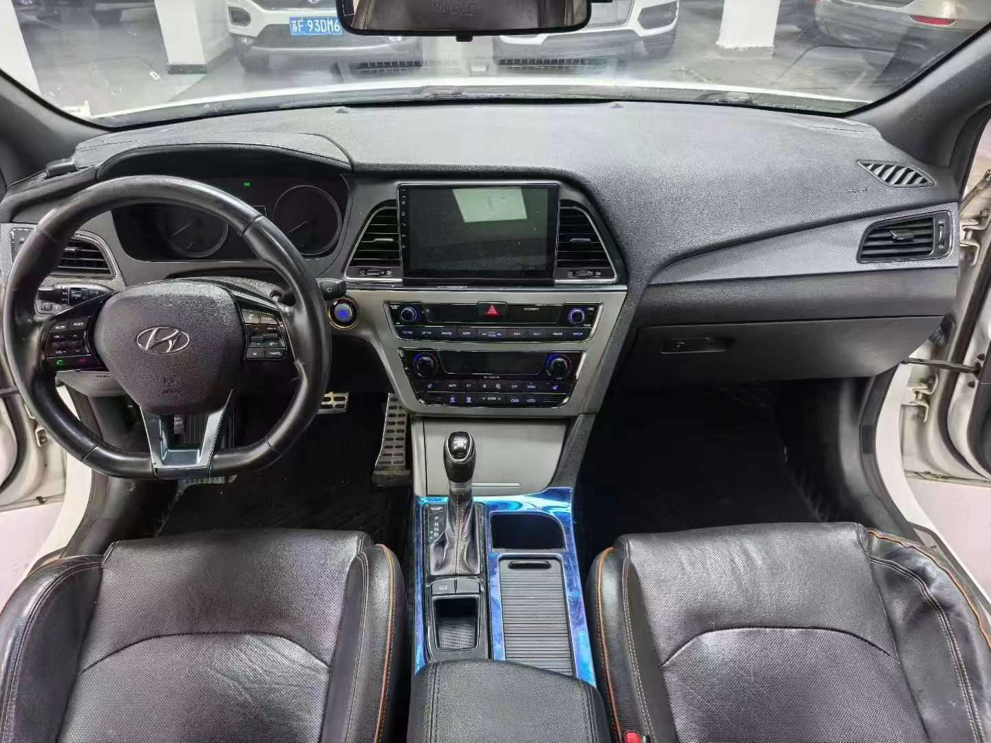 Hyundai Sonata IX 2015 Automatic Sunroof High Trim 9