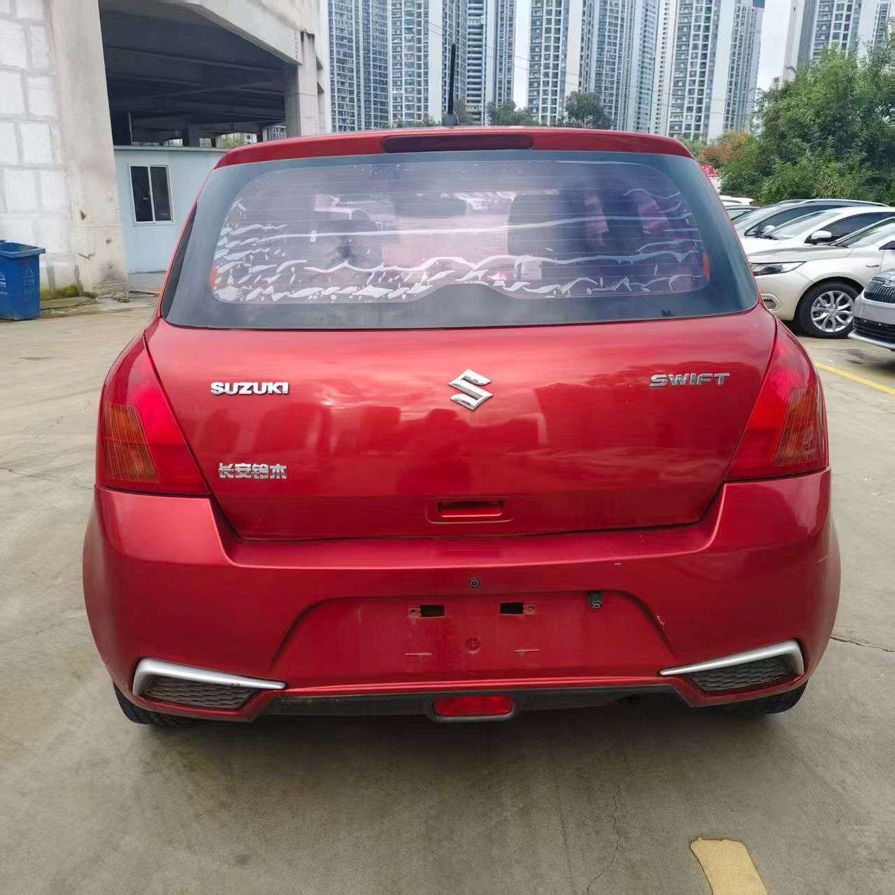 Suzuki Swift 1.3L Manual 4