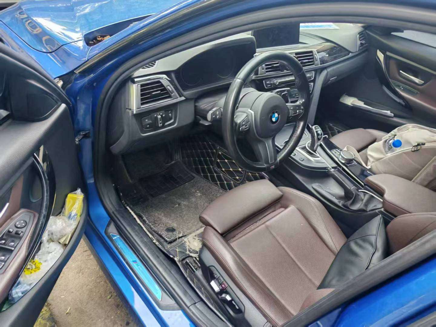 BMW 3 Series 2.0T Leading M Sport Package 3
