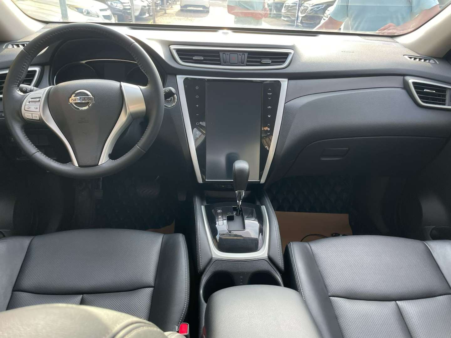 Nissan X-Trail 2.0L Automatic 4