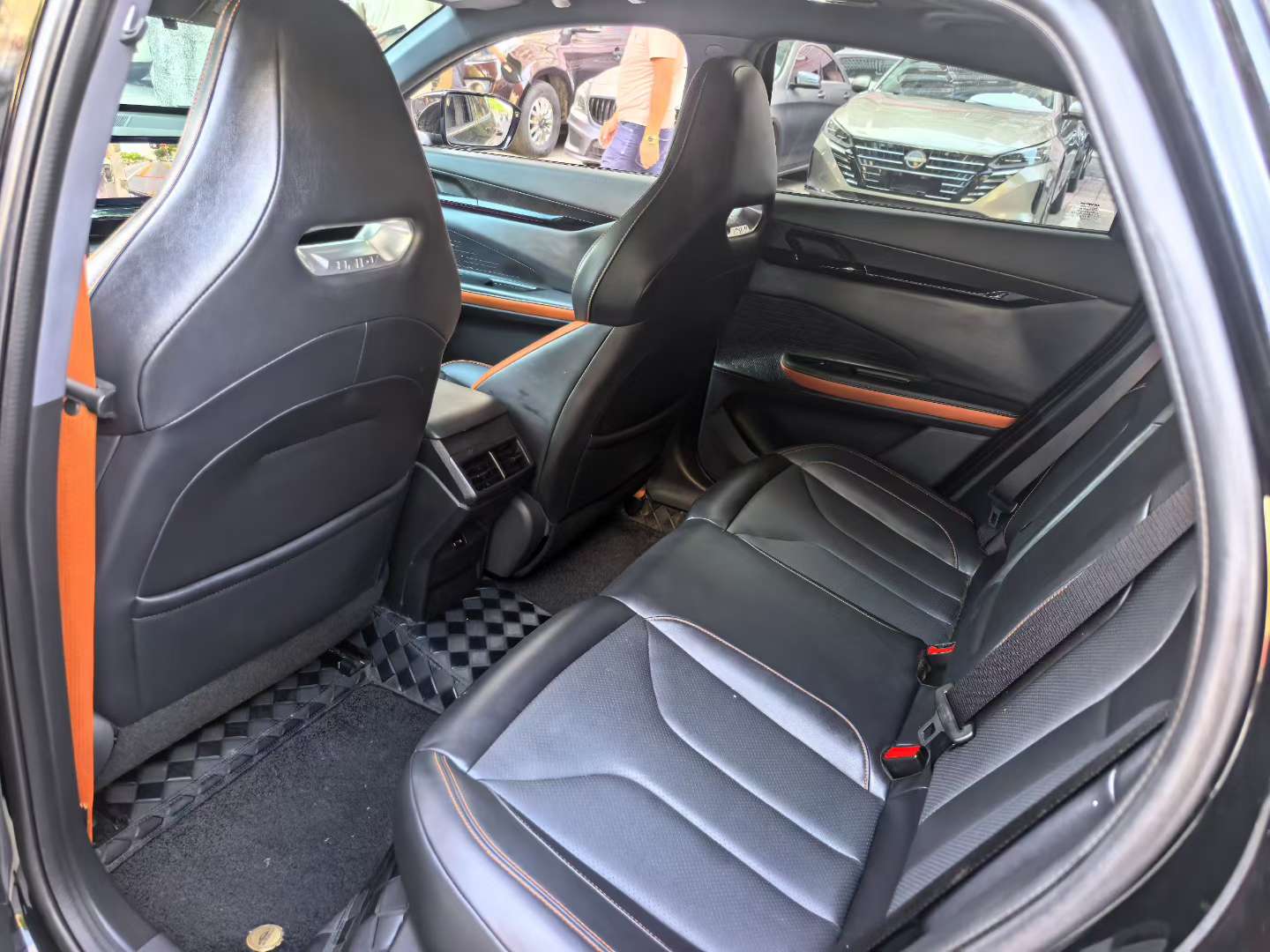 Changan UNI-V 8