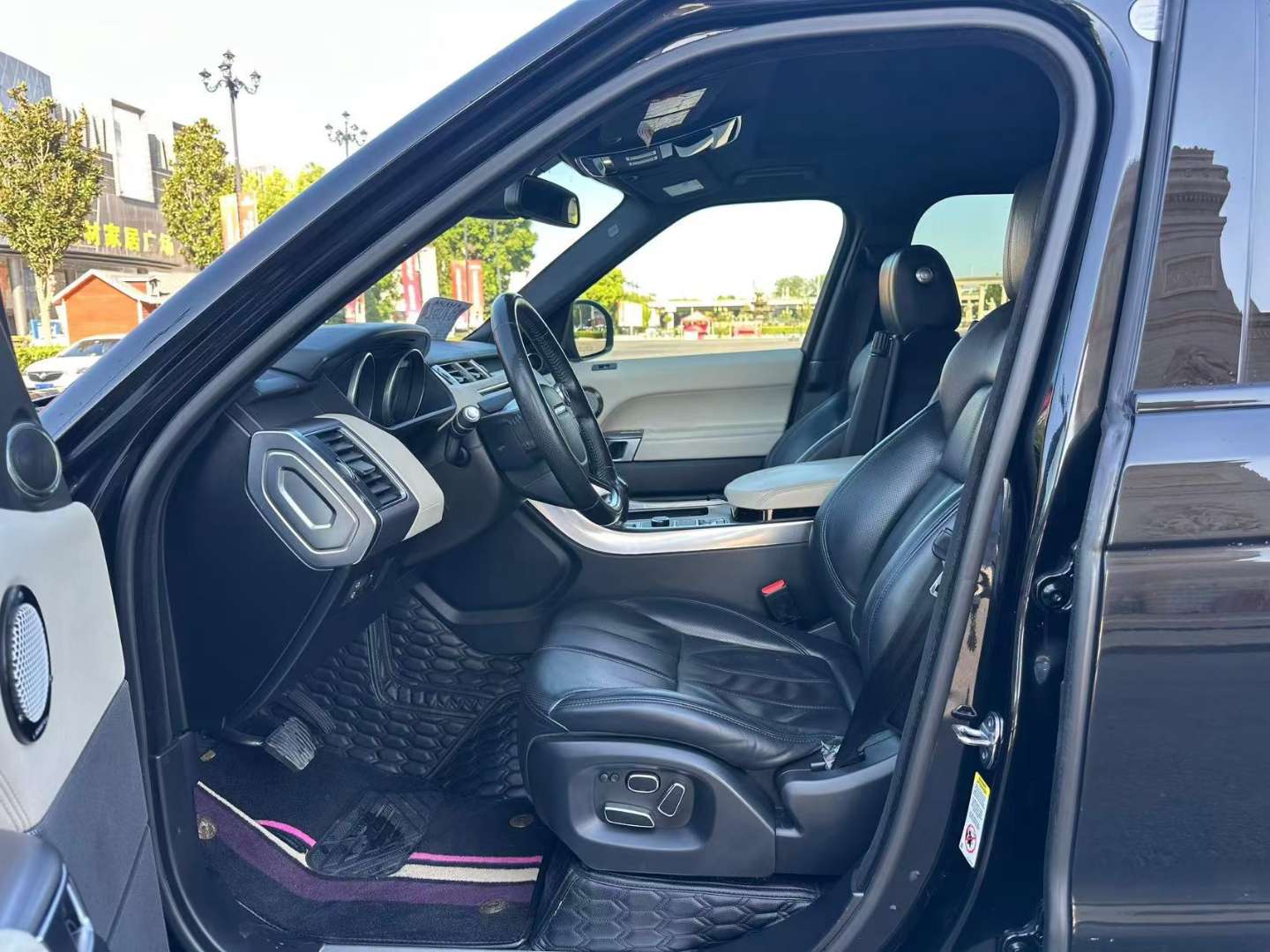 Land Rover Range Rover Sport 2015 3.0T Gasoline US Spec 6