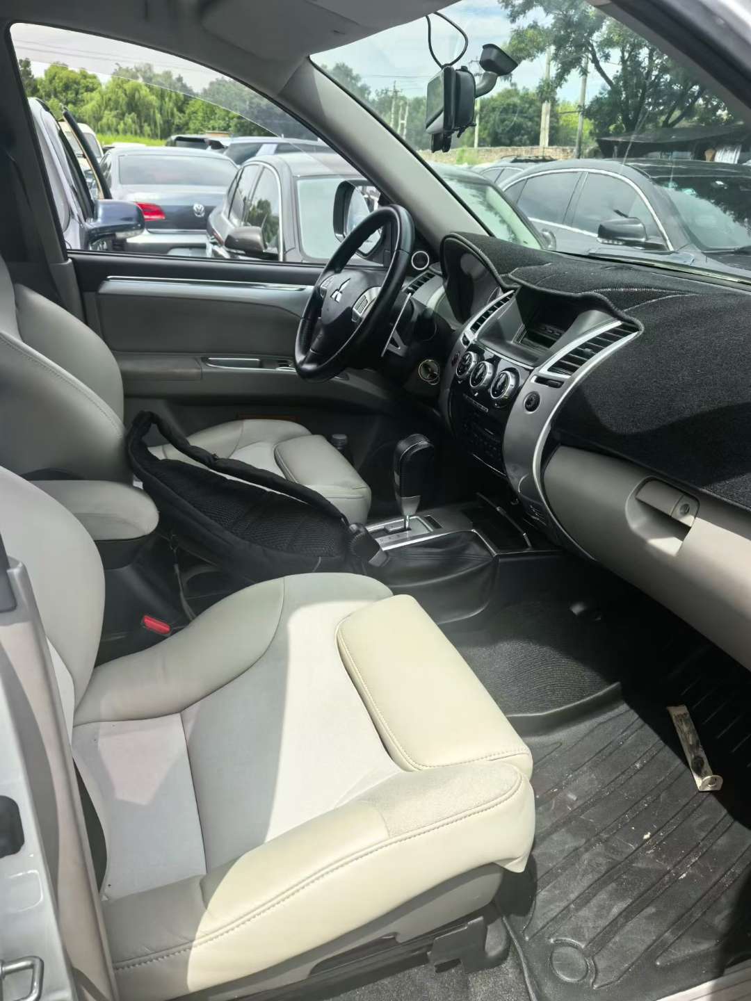 Mitsubishi Pajero Sport 2016 2