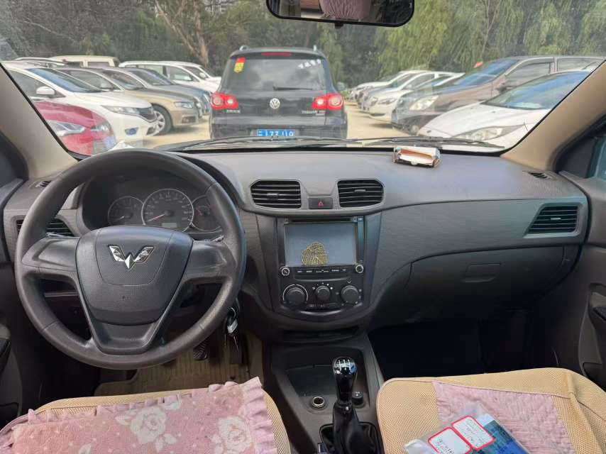 Wuling Hongguang 1.2L Manual 7