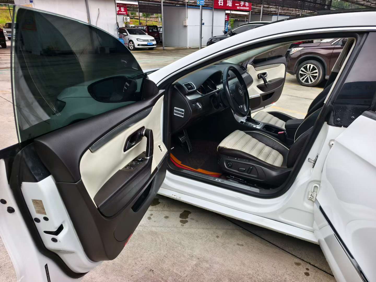 Volkswagen CC 3.0L High Trim 8