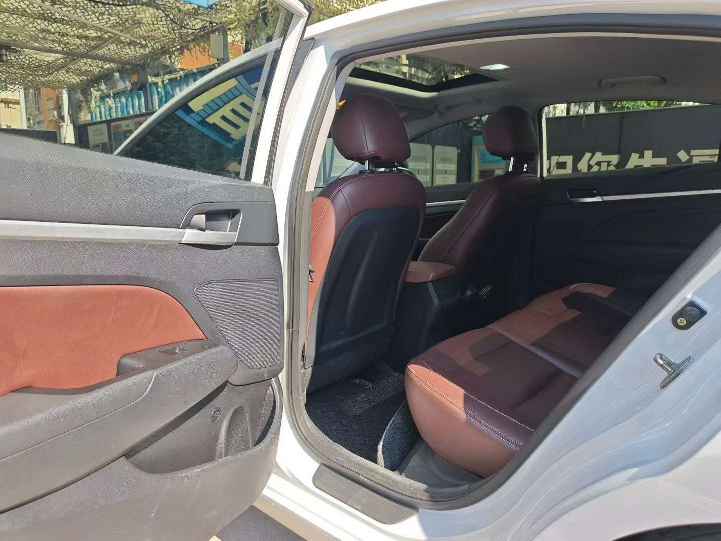 Hyundai Lingdong 1.6L Automatic ZhiXuan Elite 5
