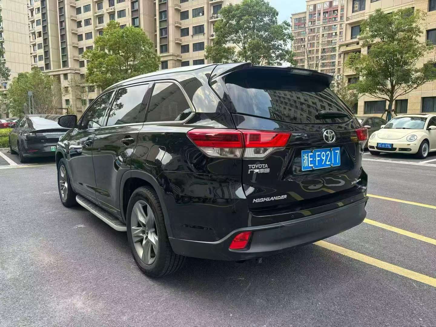 Toyota Highlander 2.0T AWD Luxury 7-Seater 6