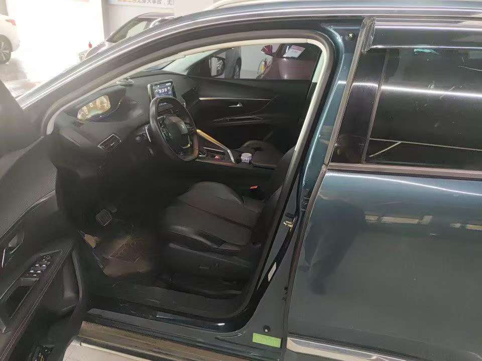 Peugeot 5008 5