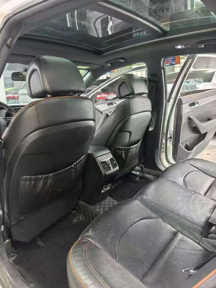 Hyundai Sonata IX 2015 Automatic Sunroof High Trim 8