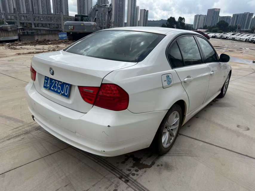BMW 3 Series 318i 2.0L 6