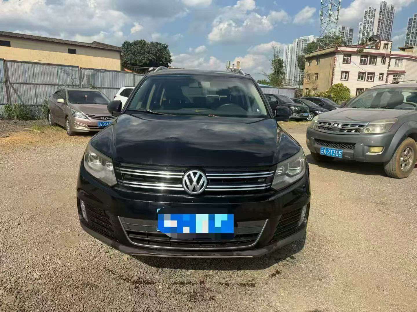 Volkswagen Tiguan 1.8T Automatic AWD 2