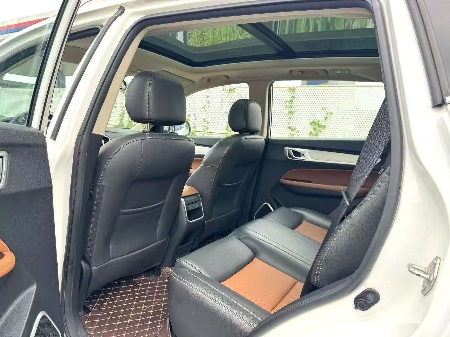Geely Vision X6 1.4T Automatic 5