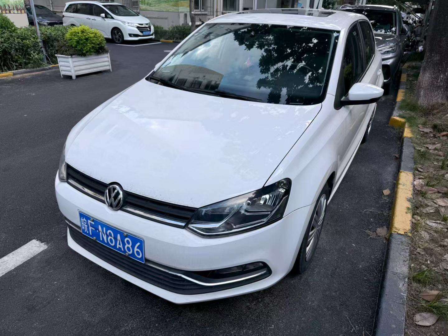 Volkswagen Polo 1.5L Comfort Edition