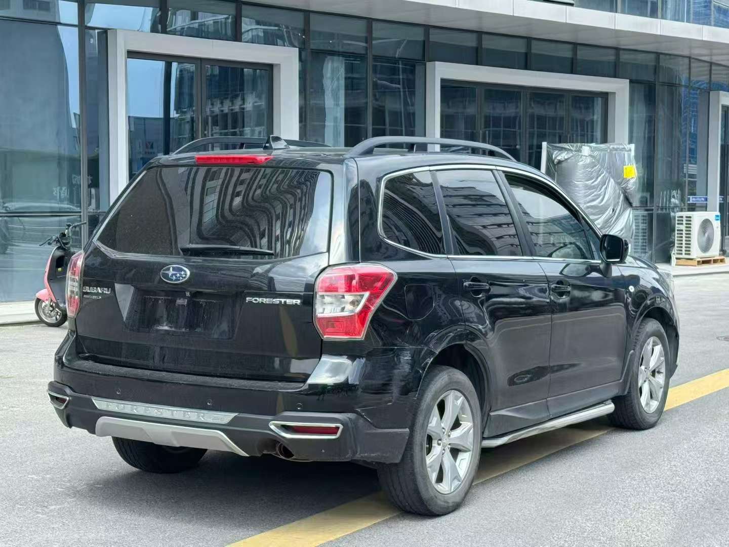 Subaru Forester 2015 2.5 AWD 9