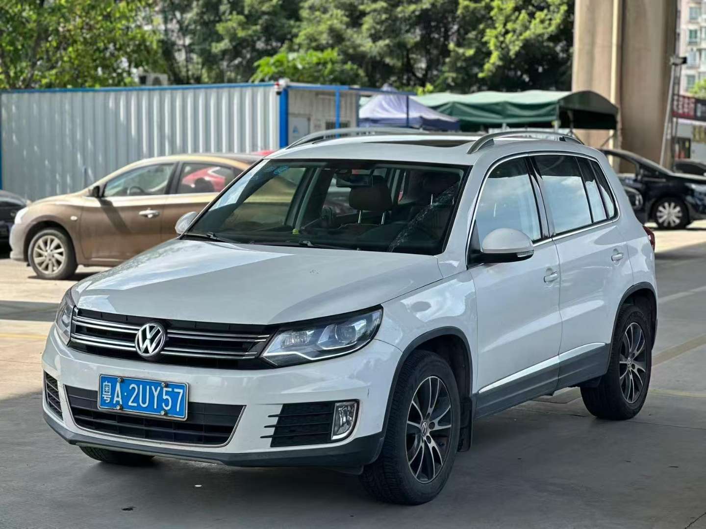 Volkswagen Tiguan 1.8TSI Automatic AWD Luxury 2