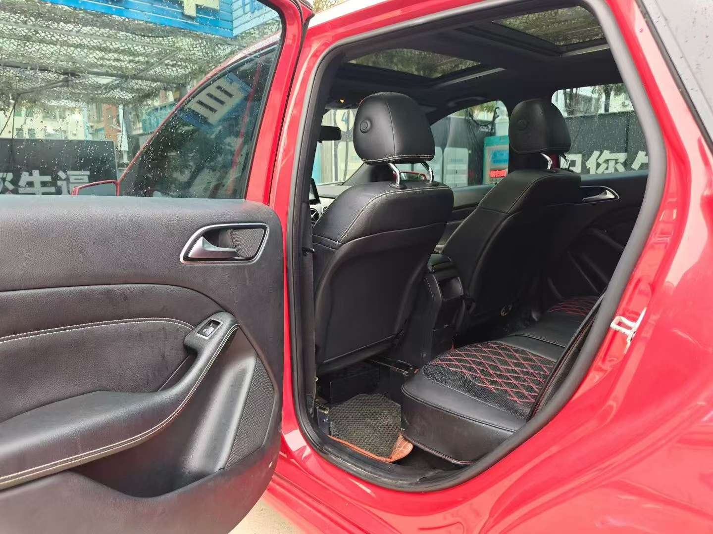Mercedes-Benz B-Class 5