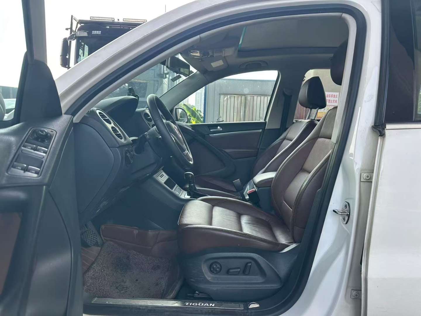 Volkswagen Tiguan 1.8TSI Automatic AWD Luxury 6