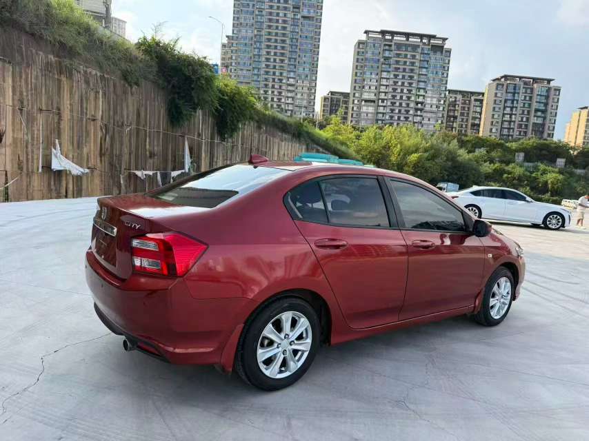 Honda City 1.5L Manual 4