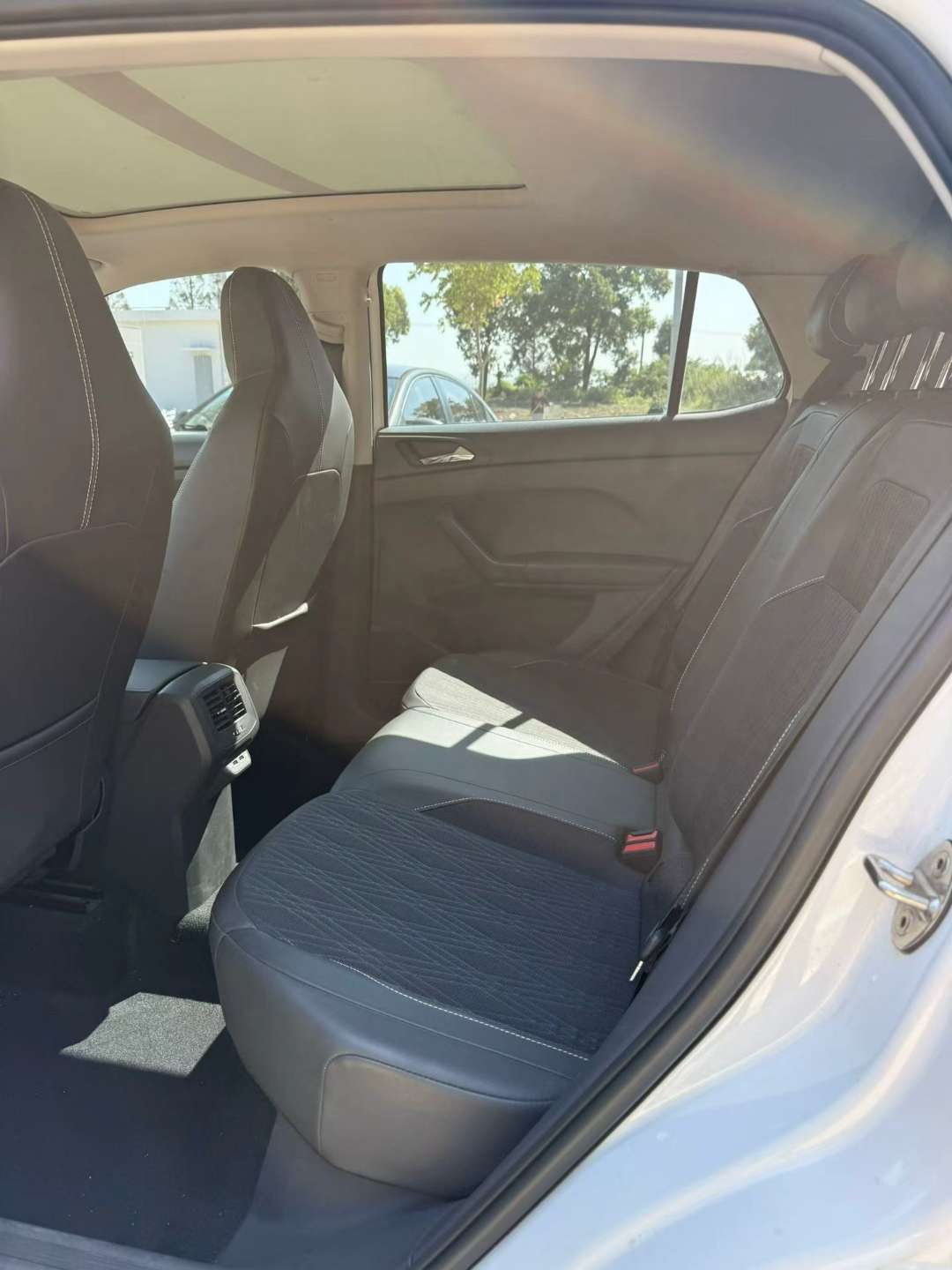 Volkswagen T-Cross 280 Comfort 8