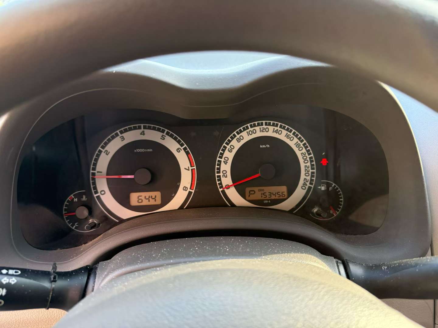 Toyota Corolla 1.6L Automatic Sunroof 4