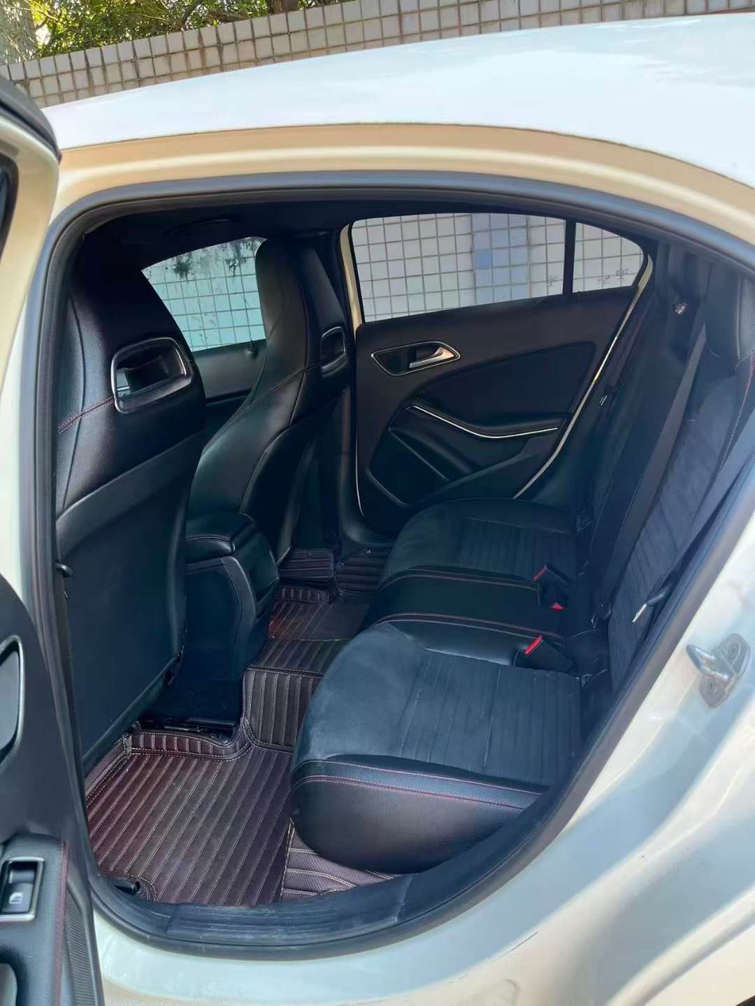 Mercedes-Benz A-Class 2015 Sport 4