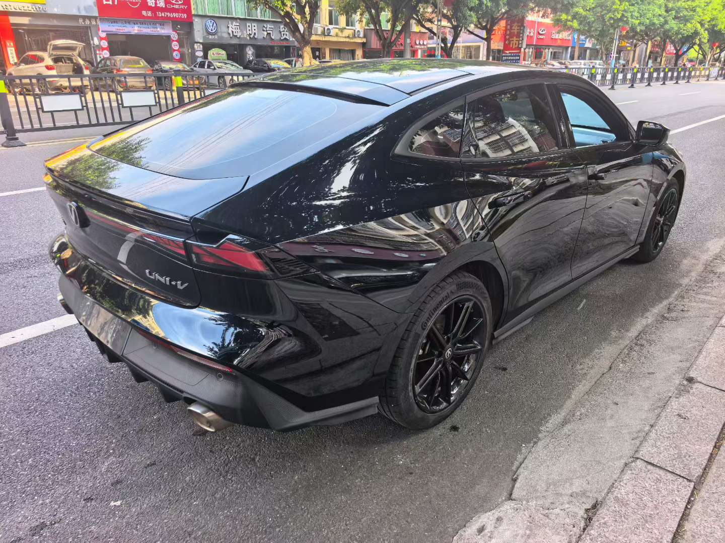 Changan UNI-V 6