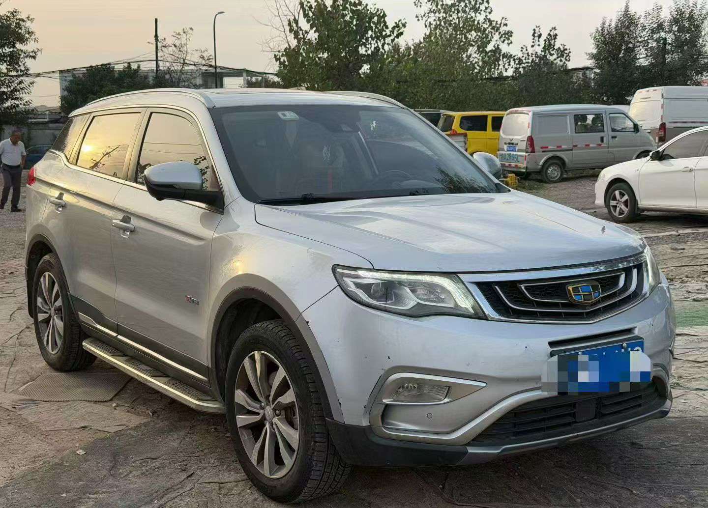 Geely Boyue 1.8T 4WD Automatic 3