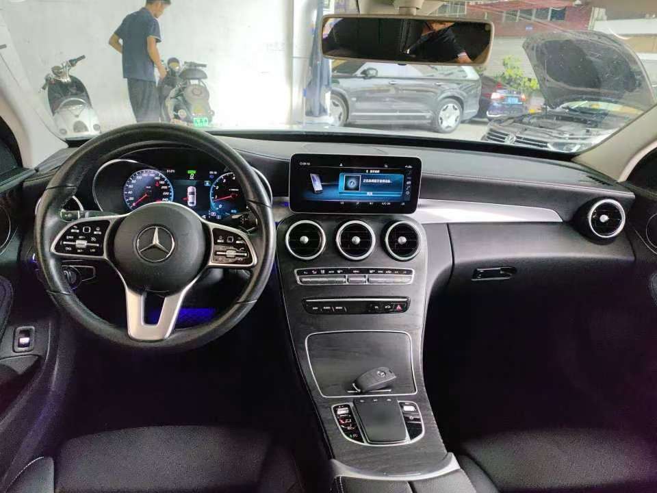 Mercedes-Benz C-Class 2019 C 260 L 4MATIC Sport 3