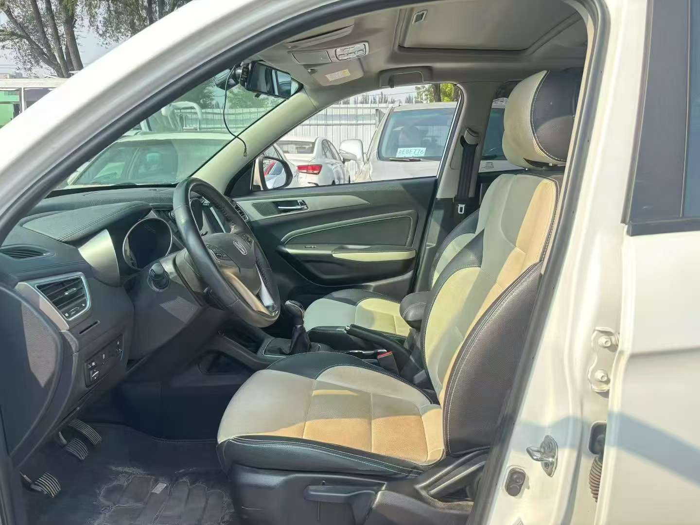 Changan CS35 3