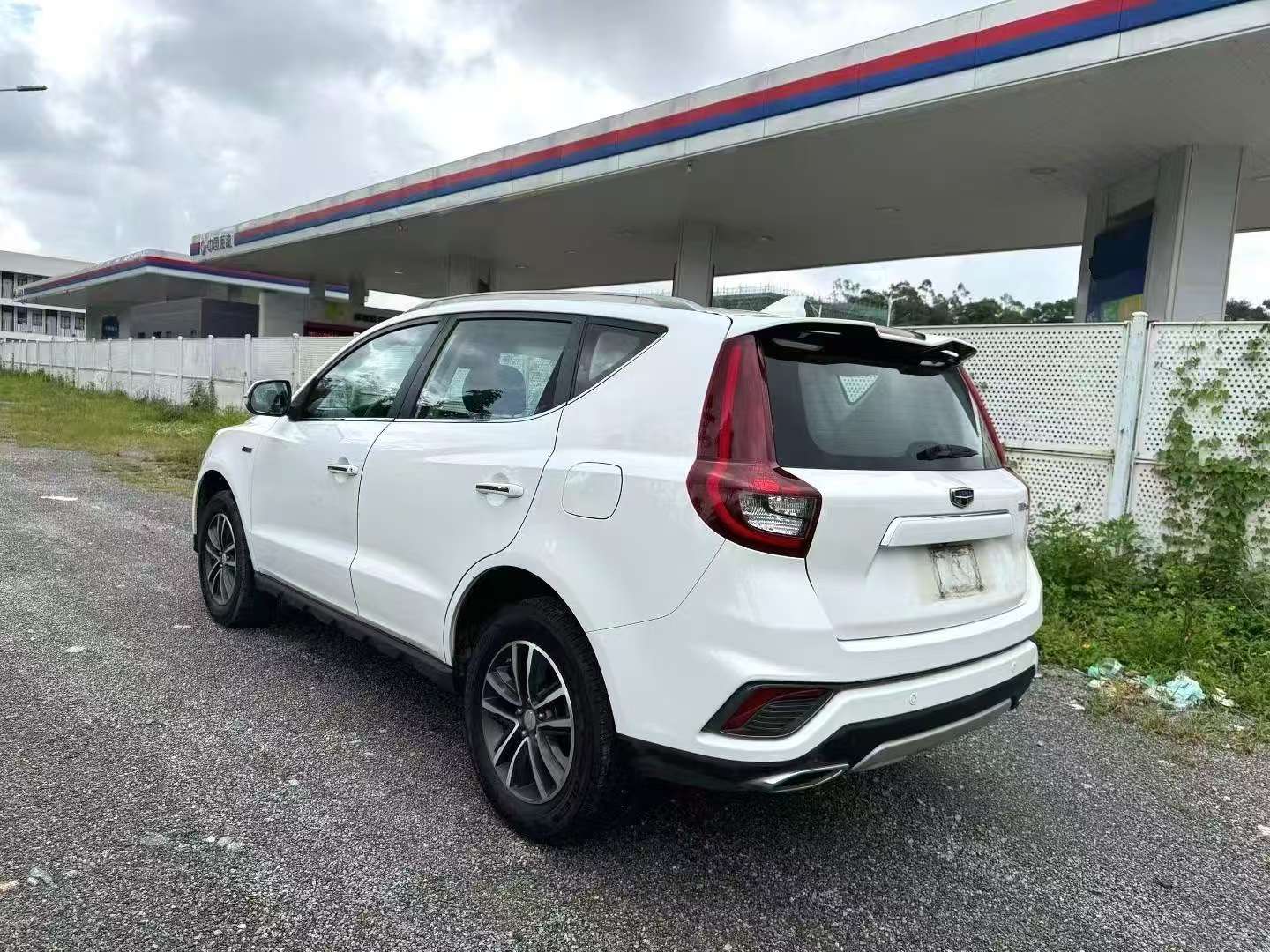 Geely Vision X6 1.4T Automatic 3