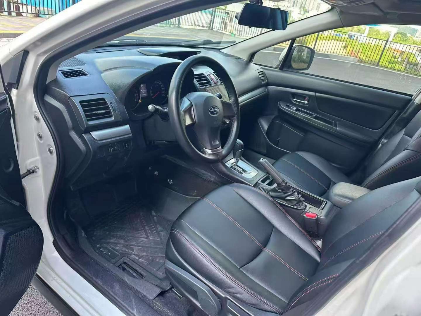 Subaru VX 2.0L Automatic AWD Comfort Edition 8